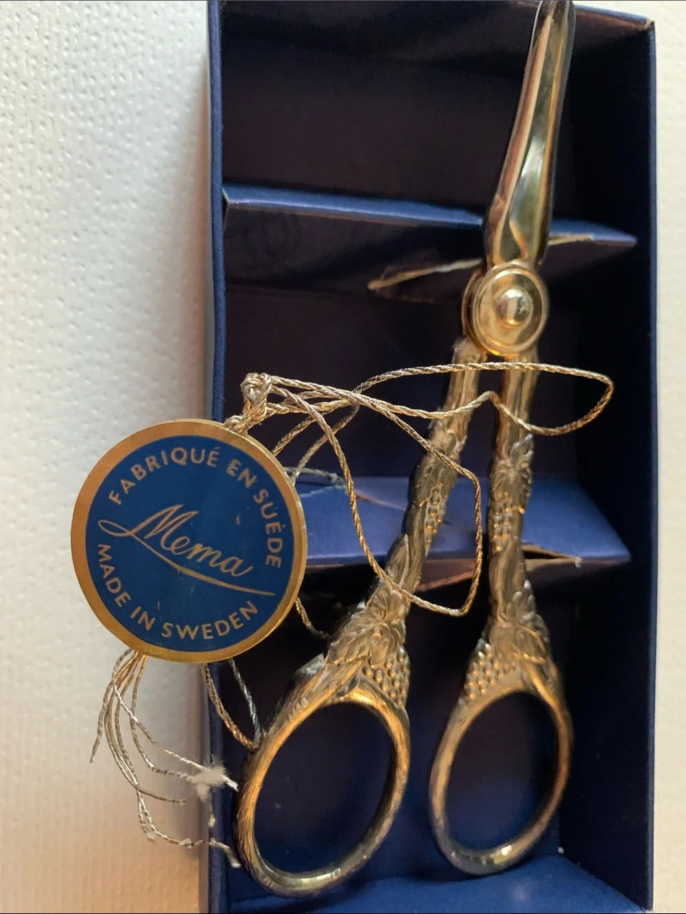 Antique-Style Brass Embossed Scissors - Brass Finish